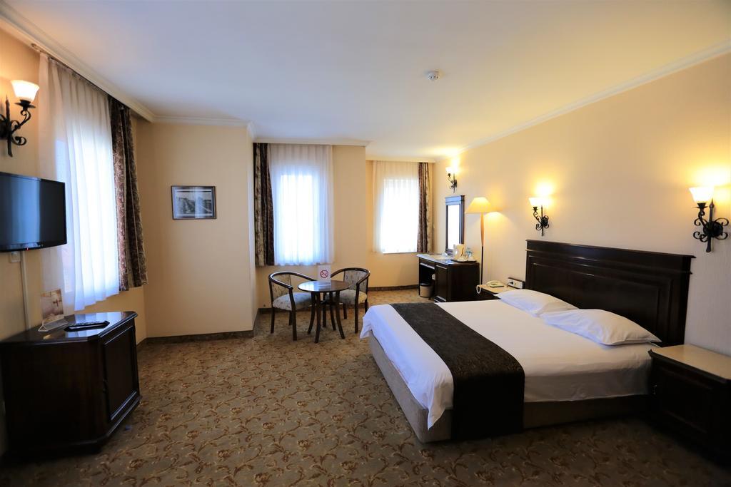Montania Town Hotel Mudanya Bursa Kültér fotó